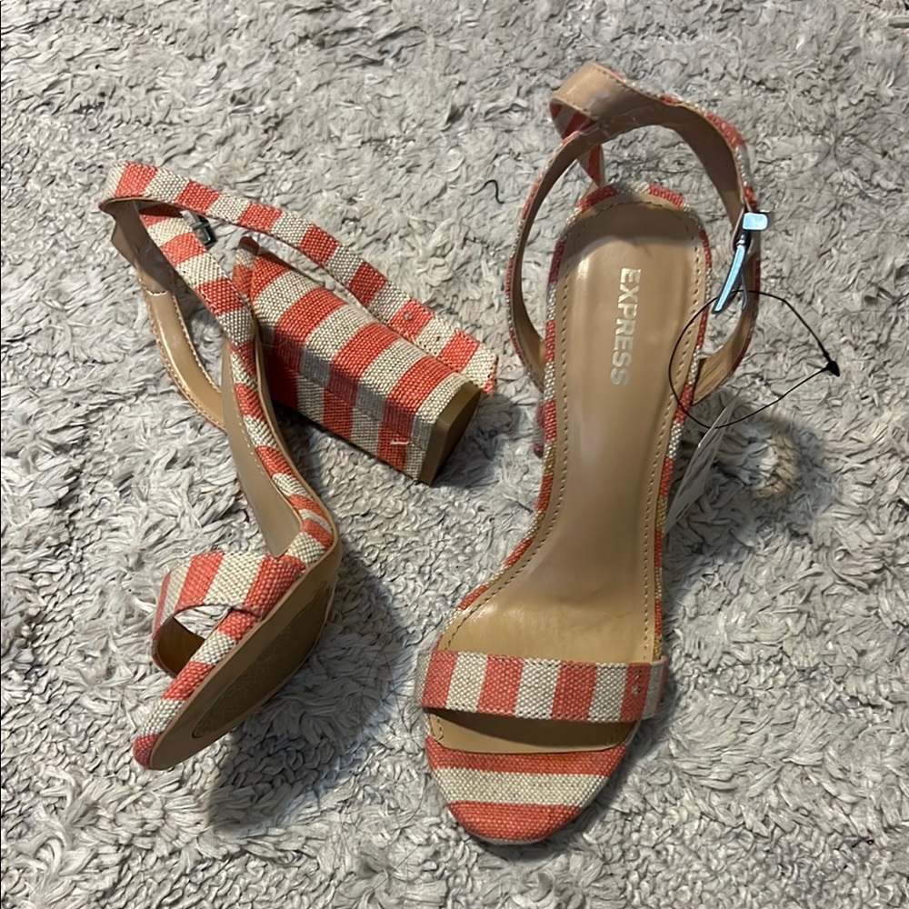 Express Sandals